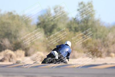 media/Dec-07-2025-CVMA (Sun) [[3e7d2de5dc]]/Race 12- Formula 40 MW and LW/